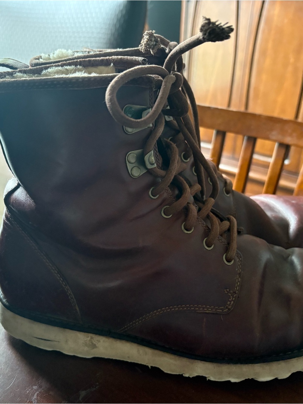 UGG Hannen TL Mens 11Waterproof Leather Shearling Winter Boots Cordovan Wool
